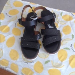 Ladies  leather Caslon Sandals